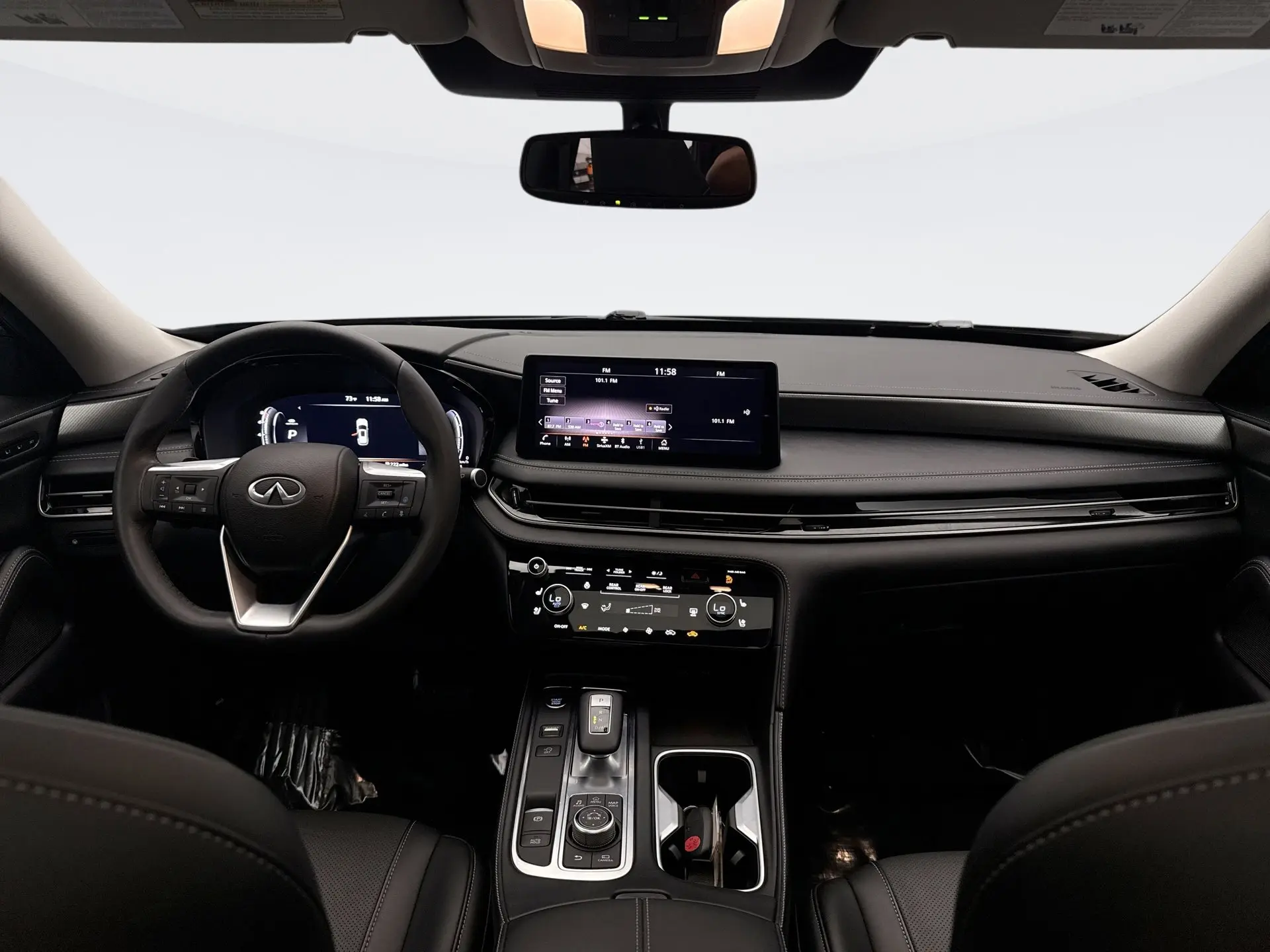 2022 Infiniti QX60 Luxe photo 14