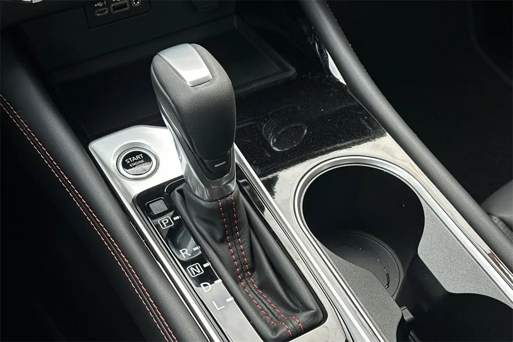2025 Nissan Altima 2.5 SR photo 15