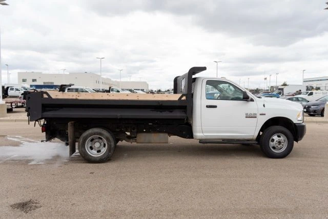 2018 RAM Ram 3500 Chassis Cab Tradesman - Photo 8