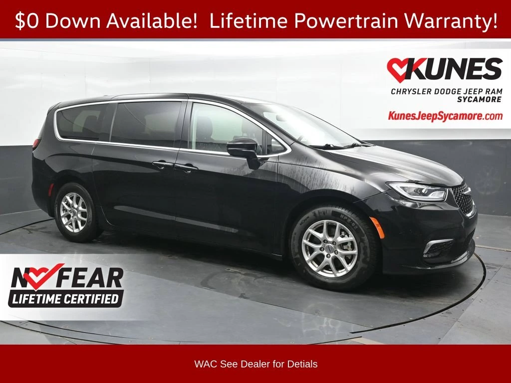 2024 Chrysler Pacifica Touring L