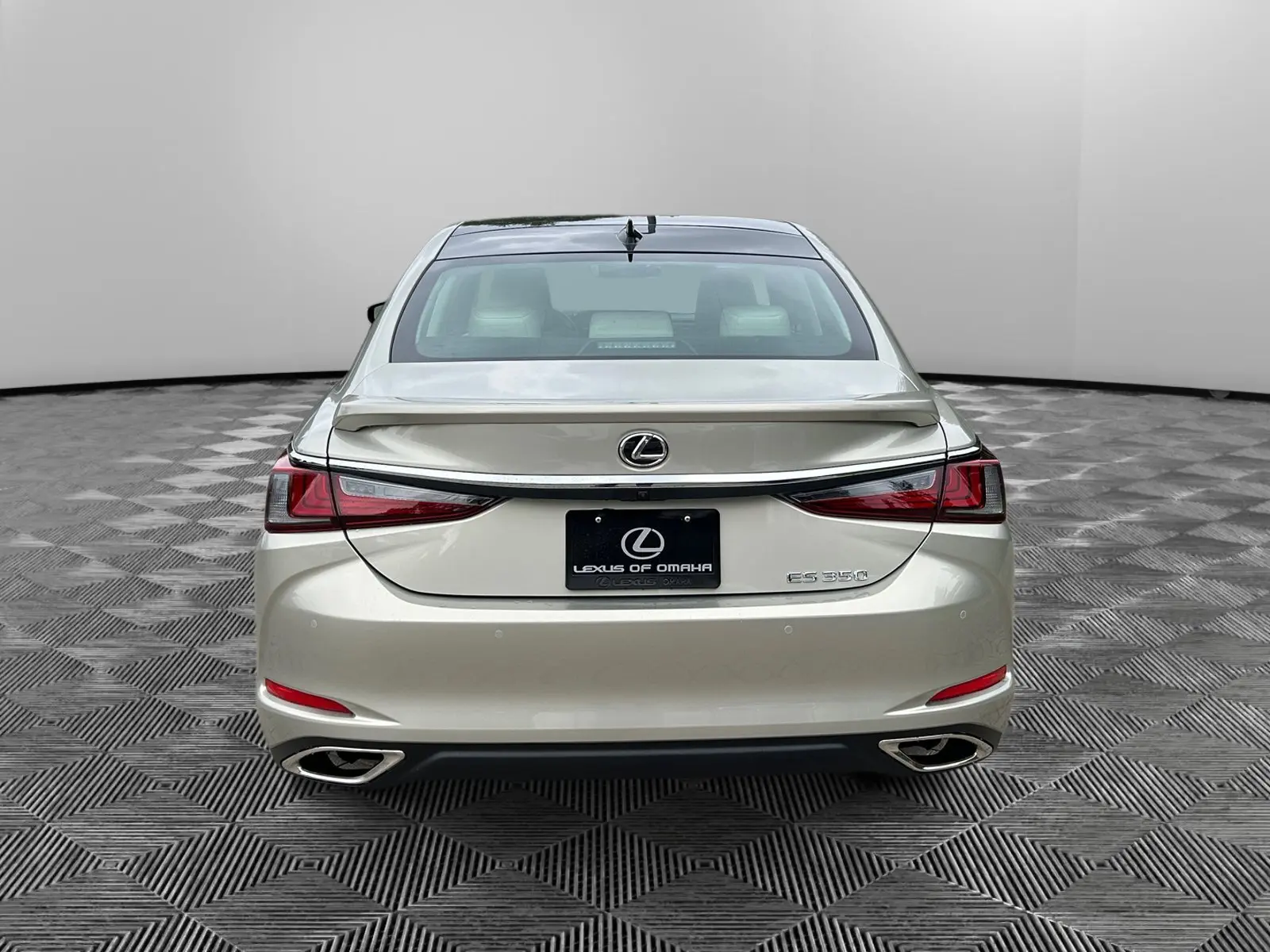 2025 Lexus ES 350 Ultra Luxury photo 4