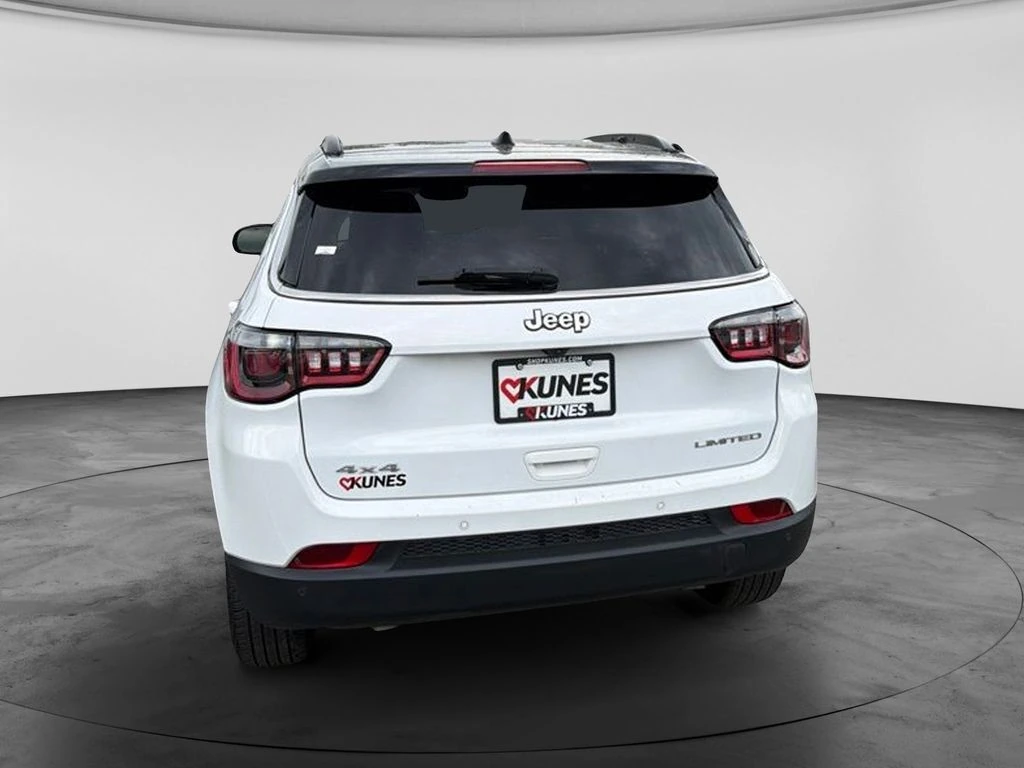 2025 Jeep Compass Limited - Photo 9