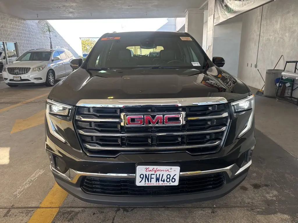 2024 Gmc Acadia Elevation photo 3