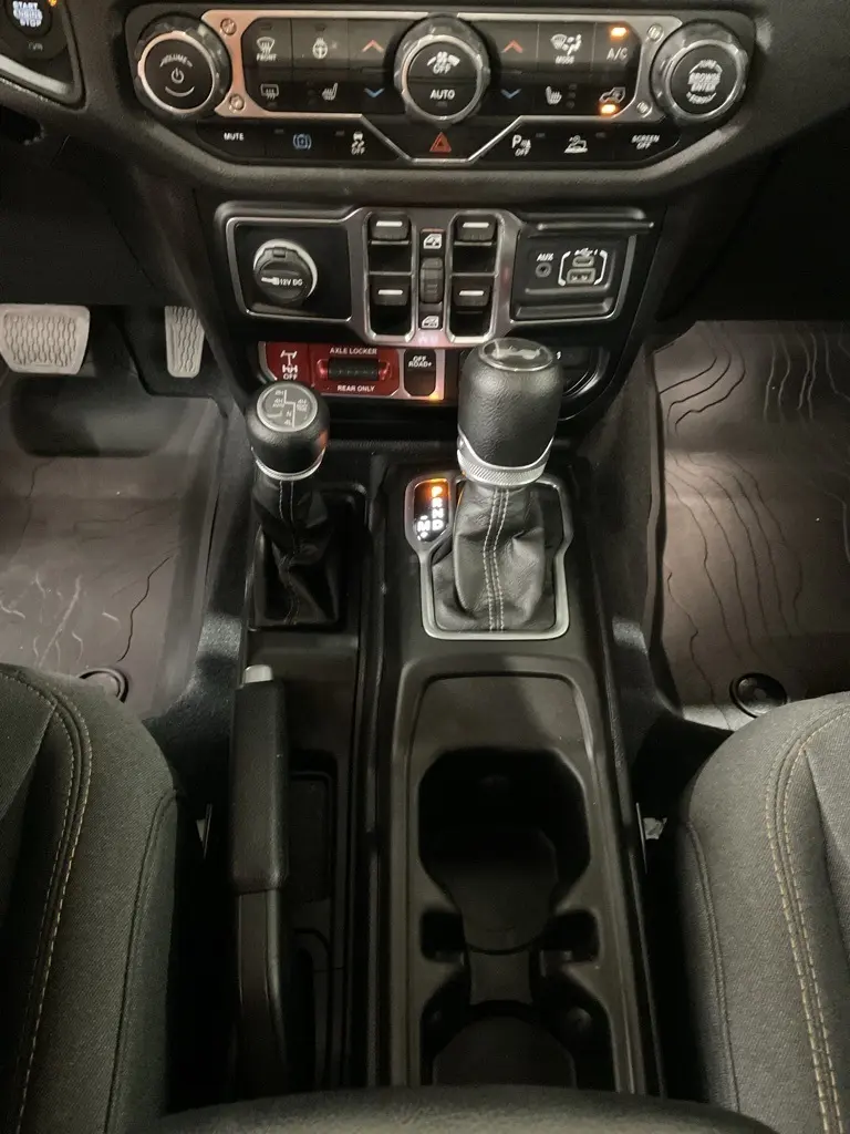 2024 Jeep Wrangler Willys 4xe photo 19