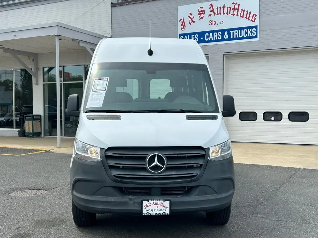 Used 2022 Mercedes-Benz Sprinter Crew Van Base with VIN W1W40BHY2NT105723 for sale in Ewing, NJ