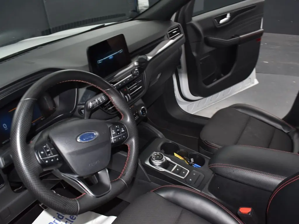 2023 Ford Escape ST-Line photo 22