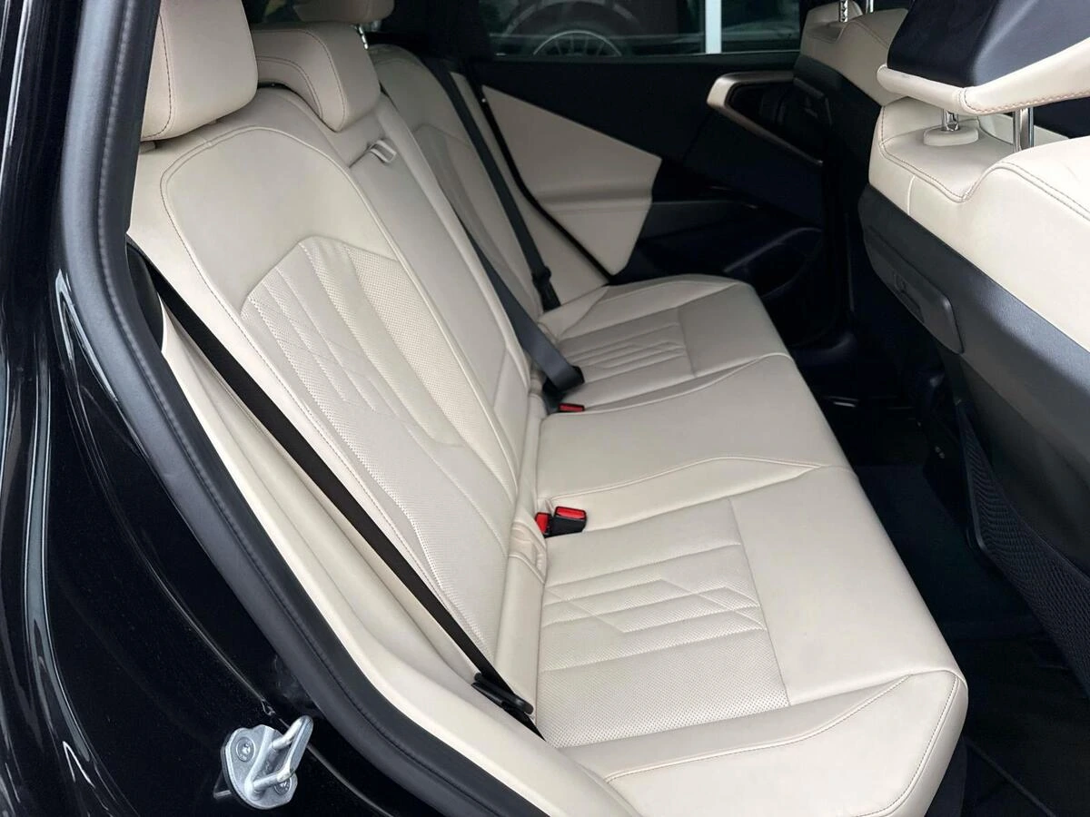 2025 BMW X3 30 - Photo 10