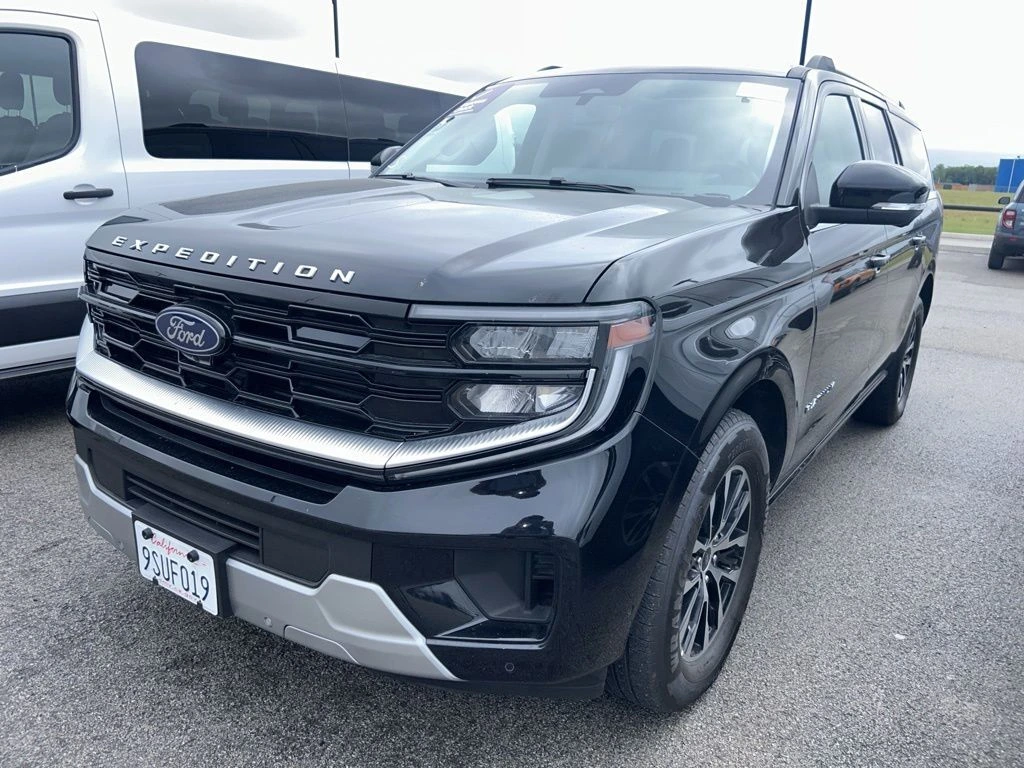 2025 Ford Expedition Platinum MAX 4x4's photo