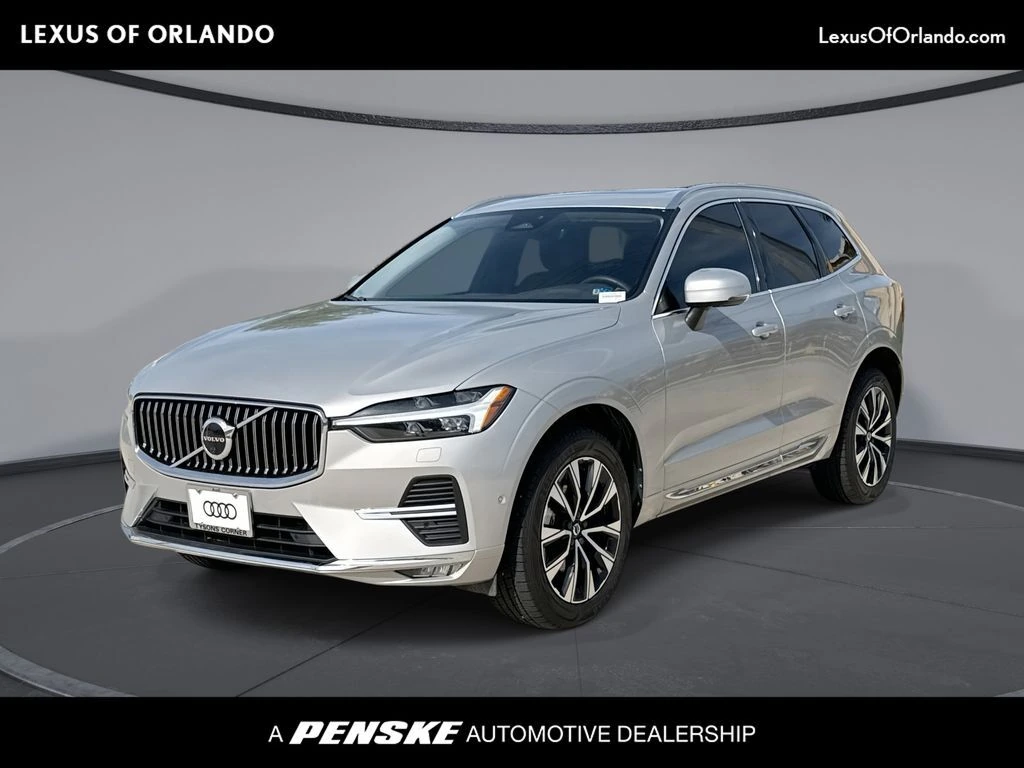 2023 Volvo XC60 B5 Plus Bright Theme AWD's photo