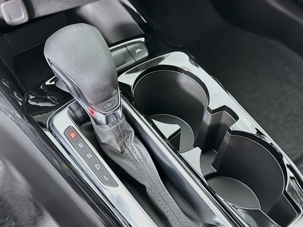 2026 Chevrolet Trax LT - Photo 16