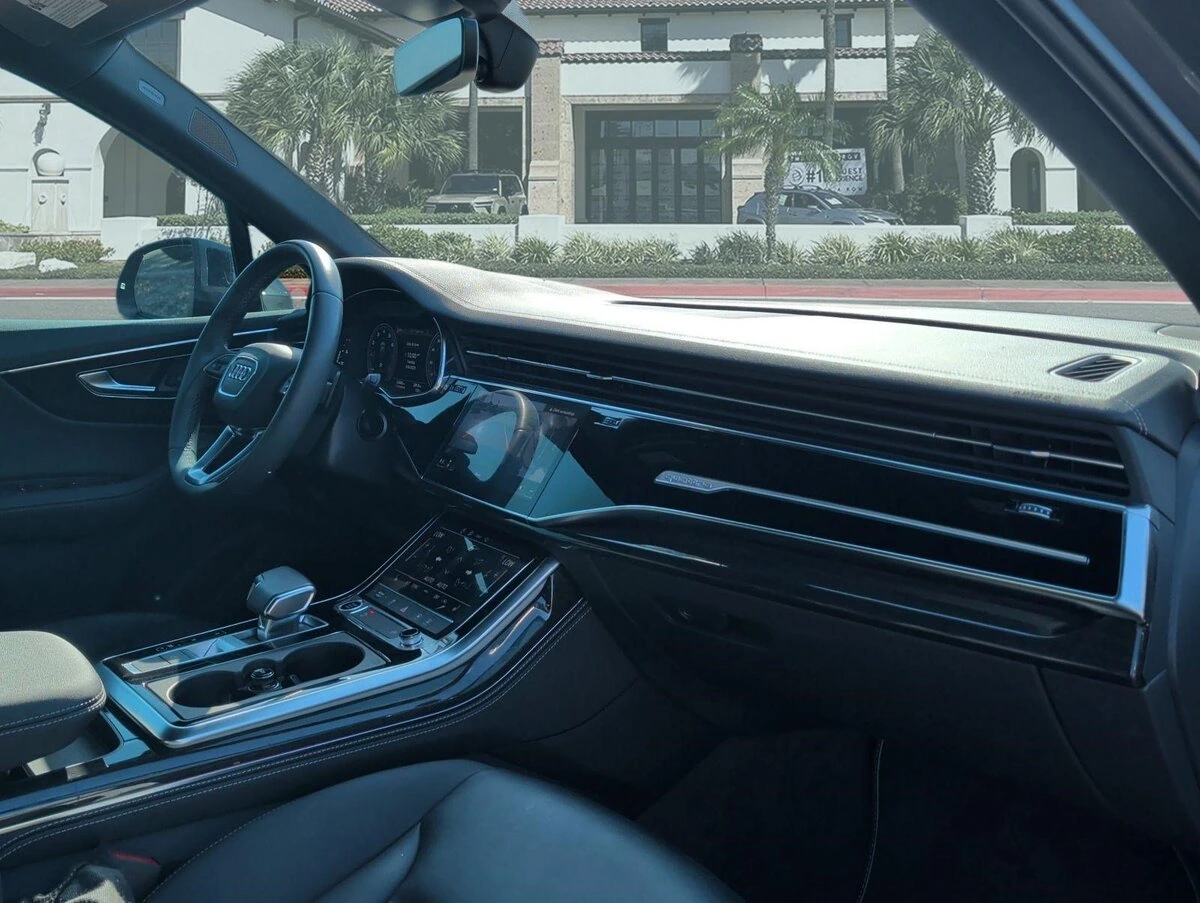2025 Audi Q7 Premium Plus - Photo 30