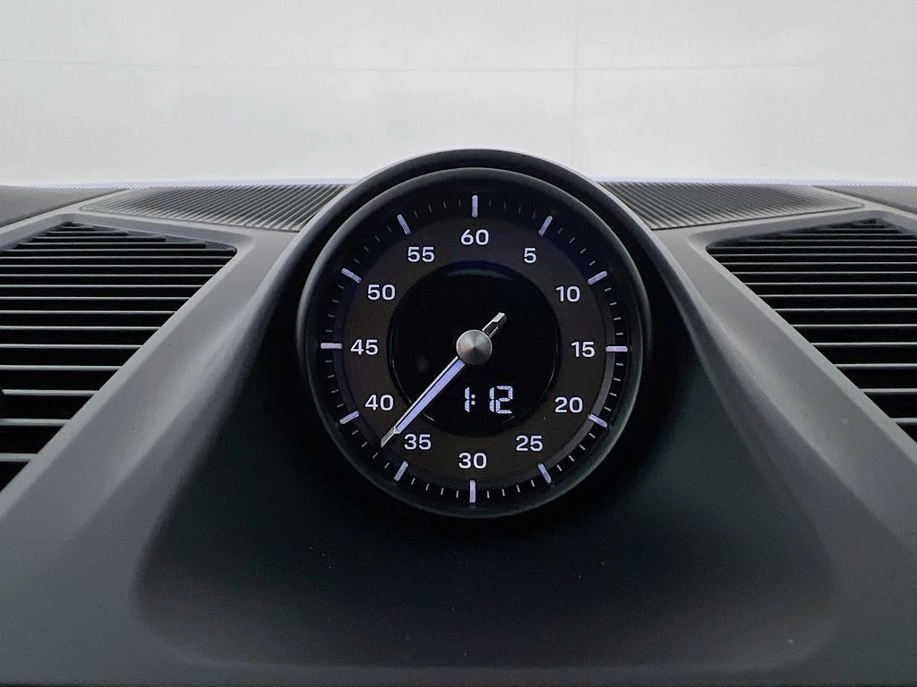 2026 Porsche Cayenne Coupe Turbo E-Hybrid - Photo 35