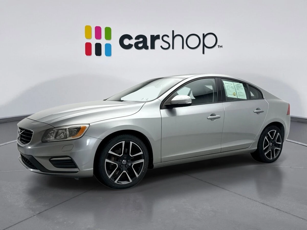 2017 Volvo S60 Dynamic's photo