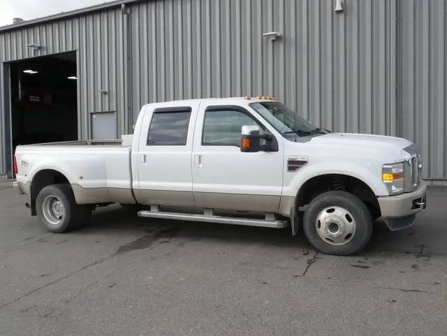 2010 Ford F-350 photo 2