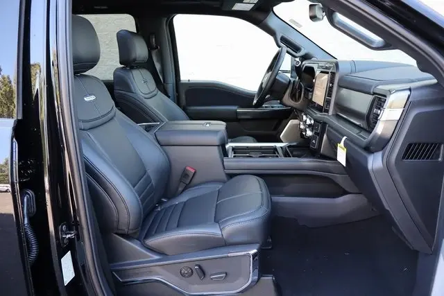 2026 Ford F-350 photo 39