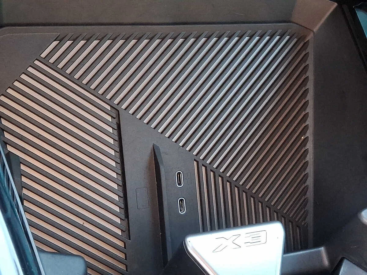 2026 BMW X3 30 - Photo 20