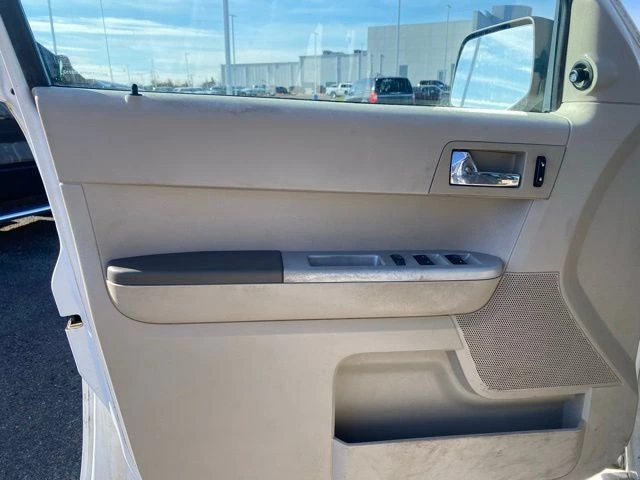2008 Mercury Mariner Hybrid - Photo 19