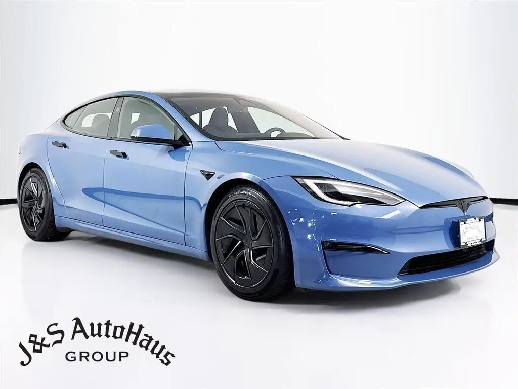 2026 Tesla Model S Base's photo