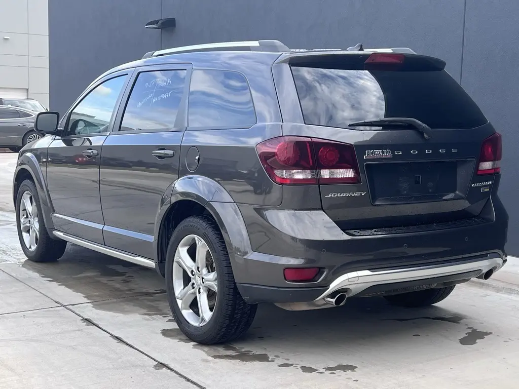 2017 Dodge Journey Crossroad photo 3