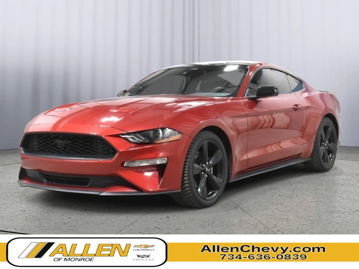 2022 Ford Mustang EcoBoost