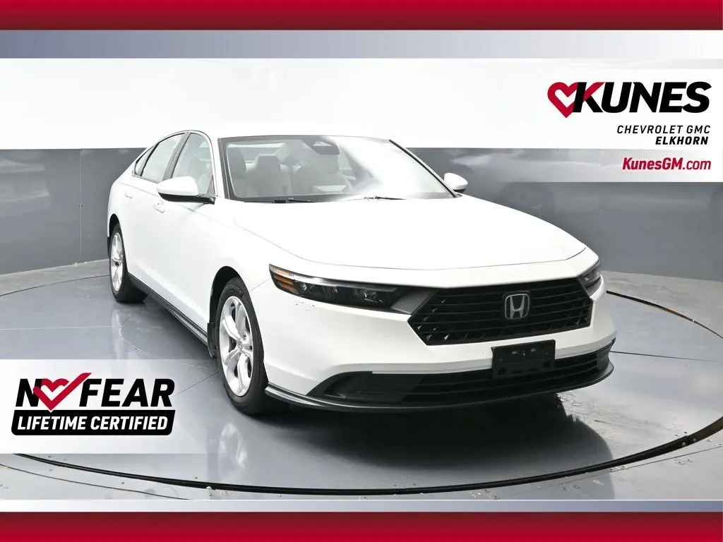 2024 Honda Accord LX's photo