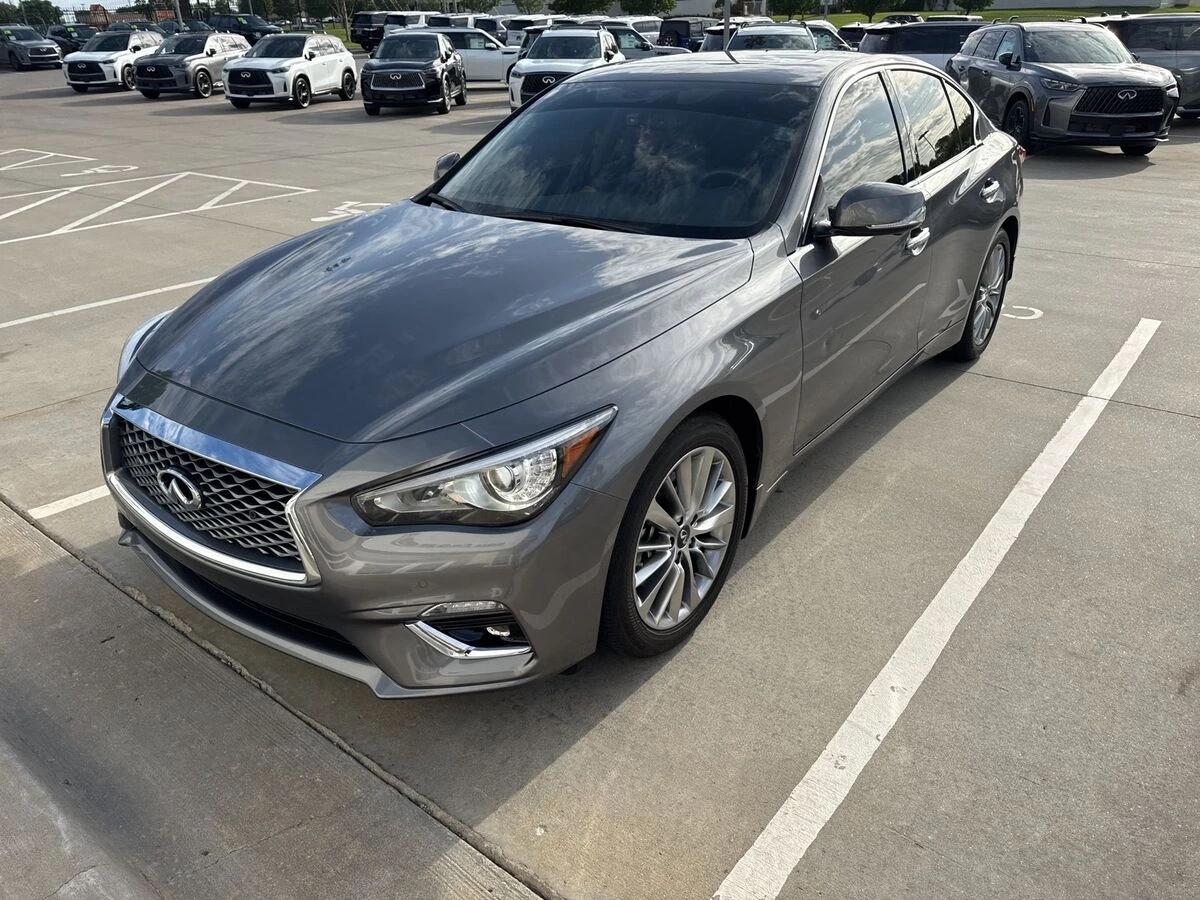 2023 INFINITI Q50