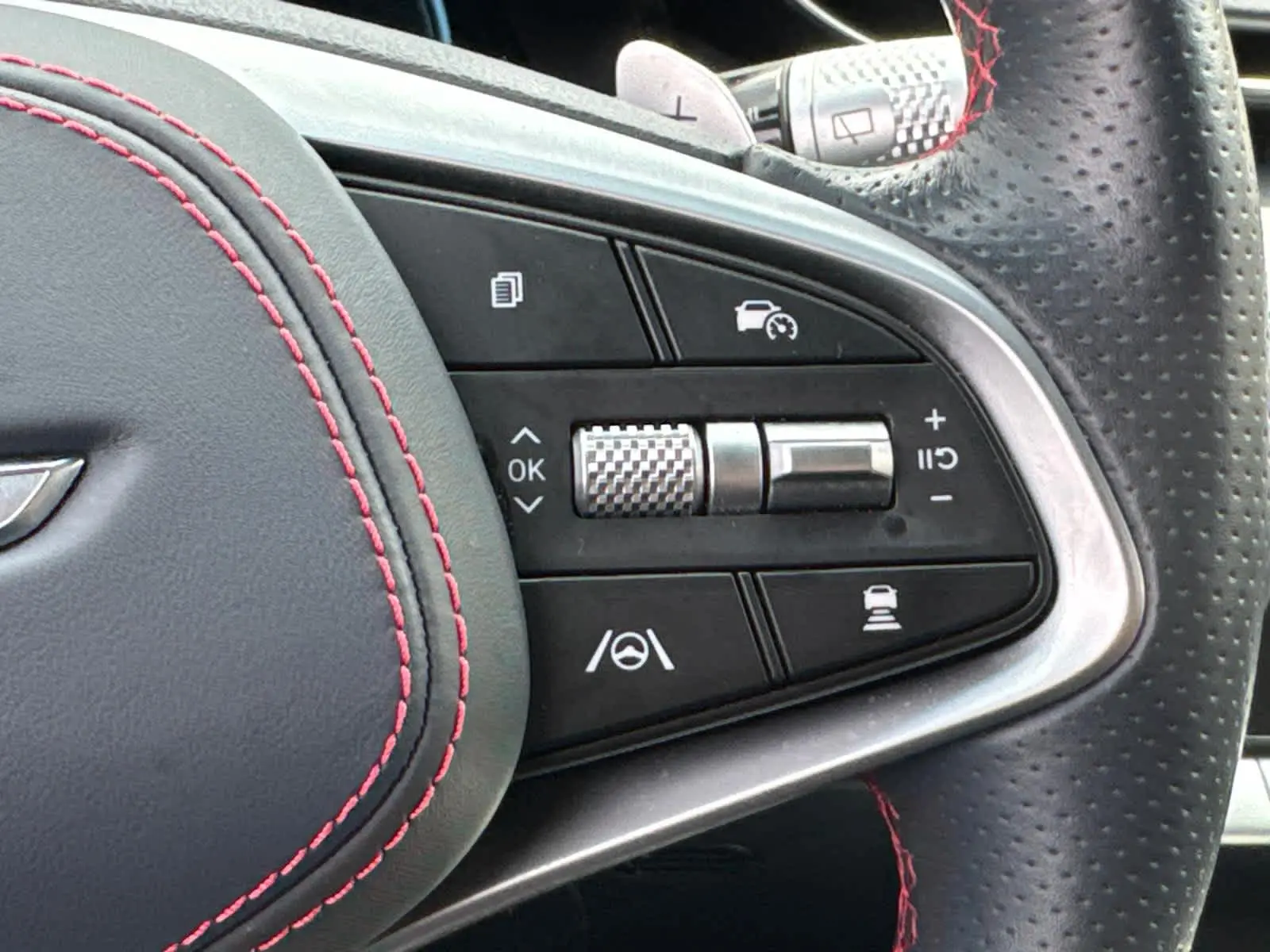 2023 Genesis GV70 2.5T photo 21