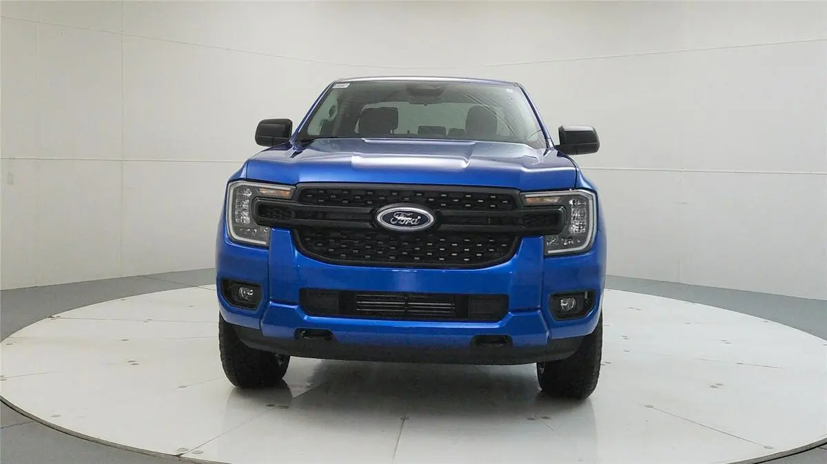 2025 Ford Ranger XL photo 2