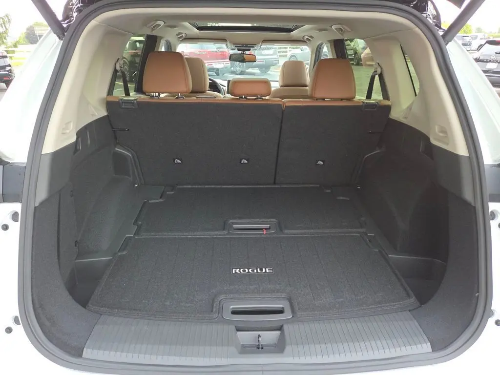 2026 Nissan Rogue Platinum photo 29
