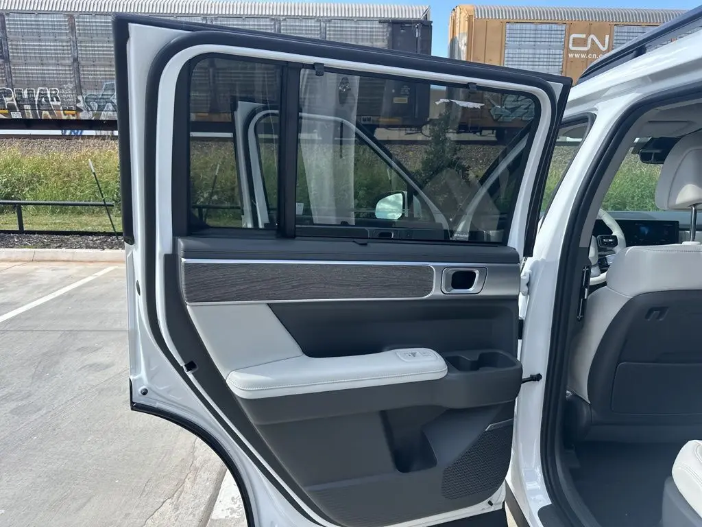 2026 Hyundai Santa Fe Limited photo 17
