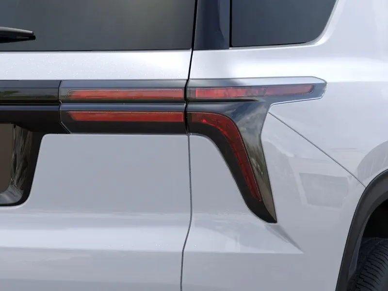 2026 Chevrolet Traverse 2LT photo 10
