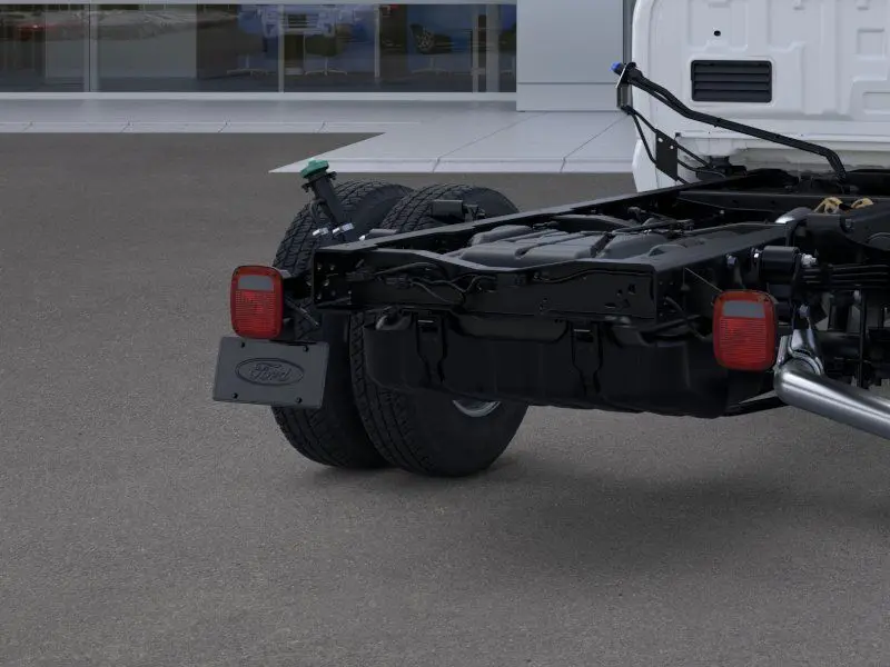 2025 Ford F-350 photo 19