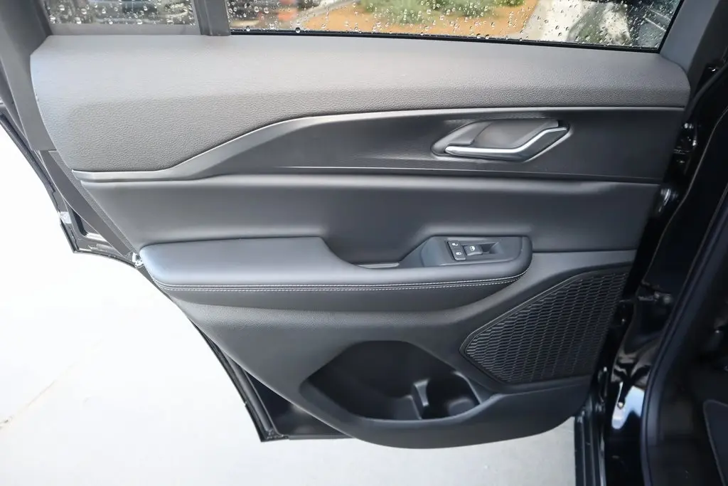 2025 Jeep Grand Cherokee Altitude X photo 16