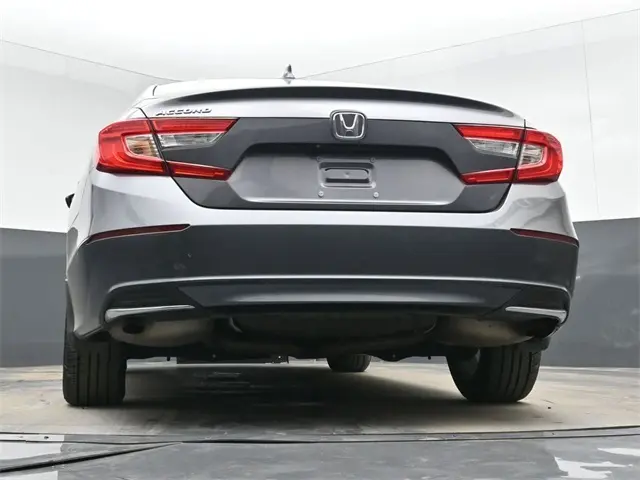 2019 Honda Accord LX photo 29
