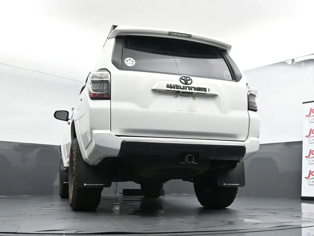 2021 Toyota 4Runner SR5 Premium 4WD photo 22