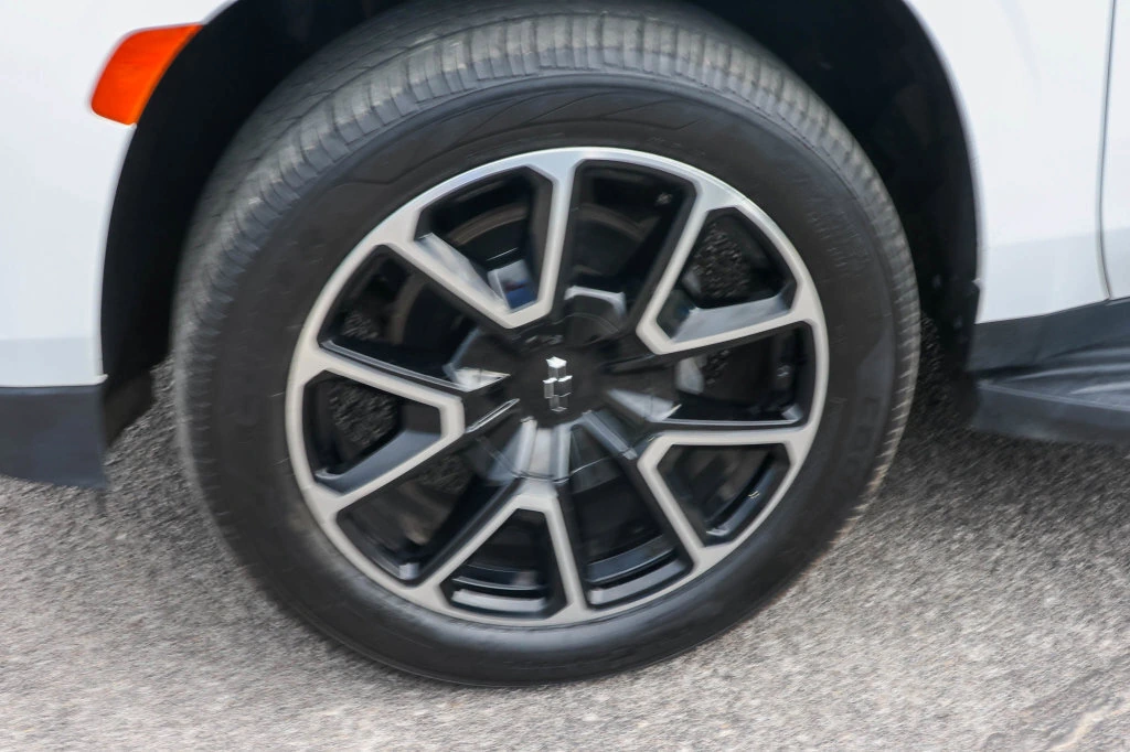 2023 Chevrolet Tahoe RST - Photo 7