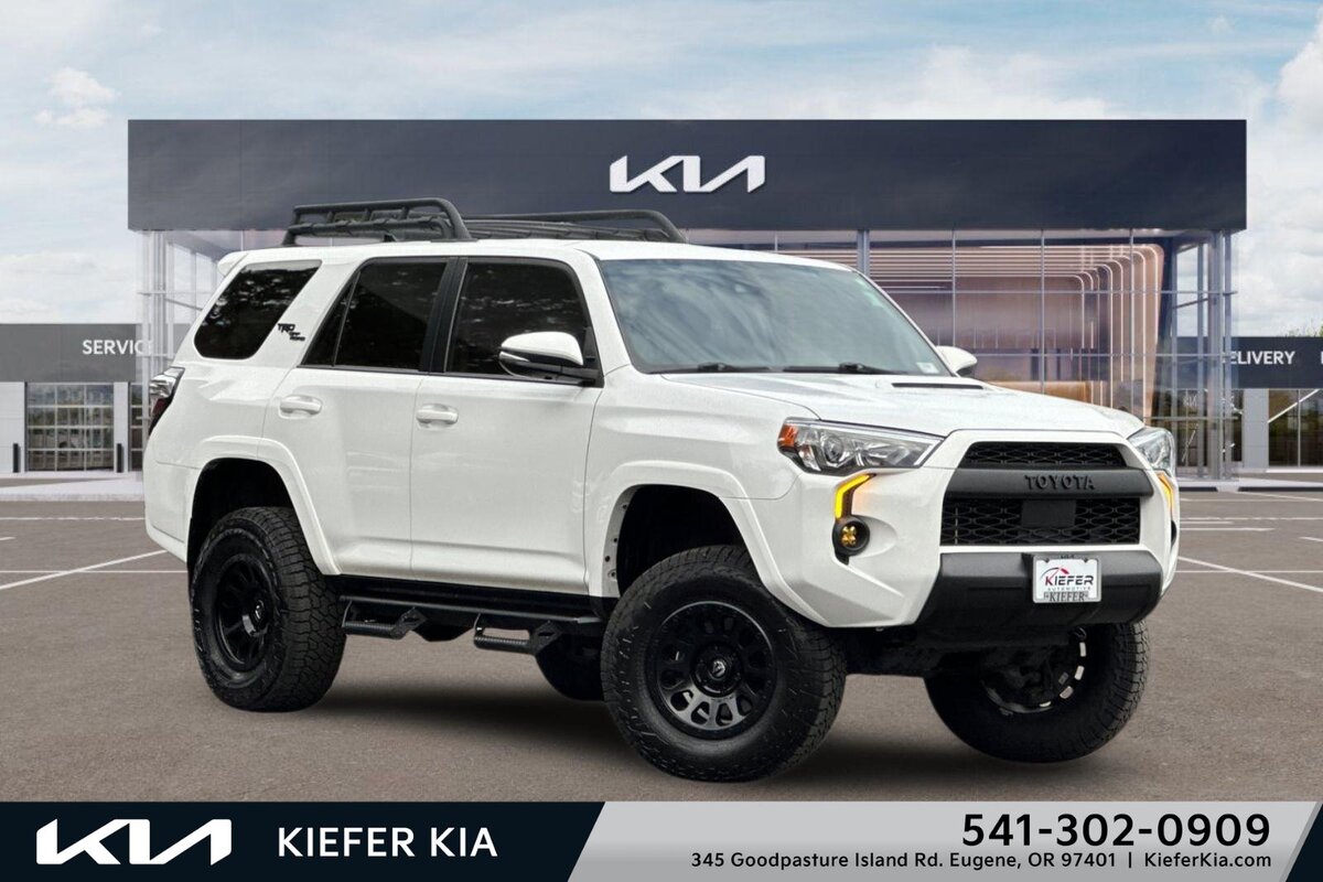 2022 Toyota 4Runner TRD Off-Road Premium