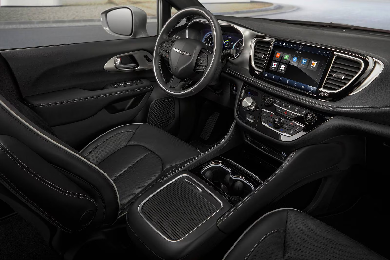 The driver side of a pacifica.