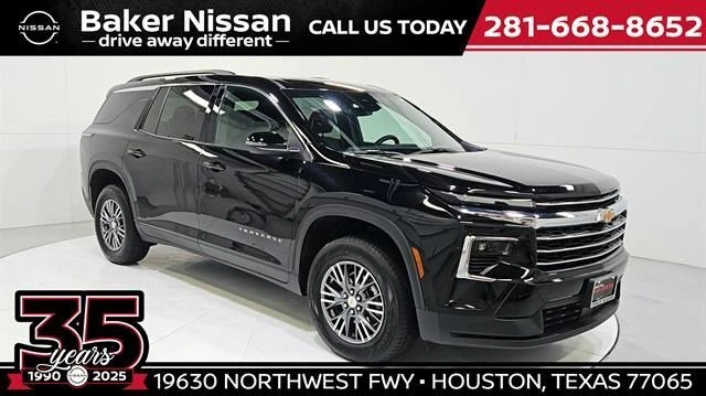 2026 Chevrolet Traverse FWD LT's photo
