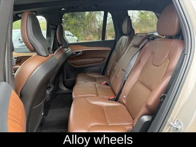 2023 Volvo - image 21