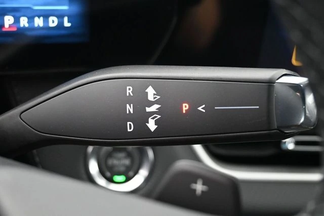 2027 Chevrolet Equinox LT - Photo 20