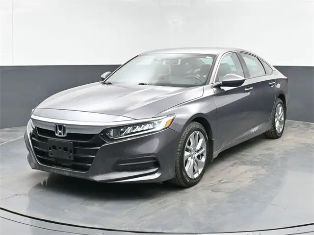 2019 Honda Accord LX photo 4
