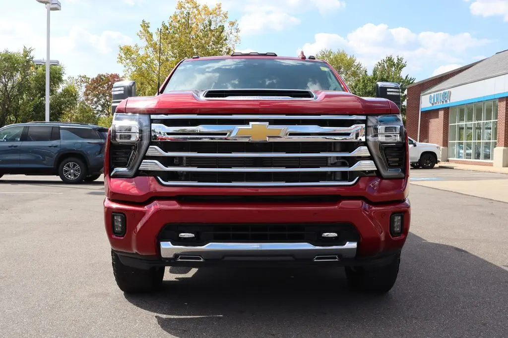 2025 Chevrolet Silverado 2500HD High Country photo 6