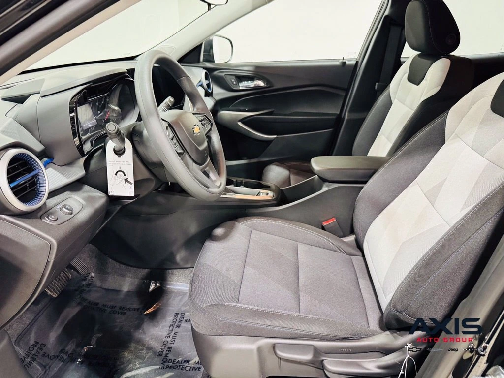 2026 Chevrolet Trax LS - Photo 12