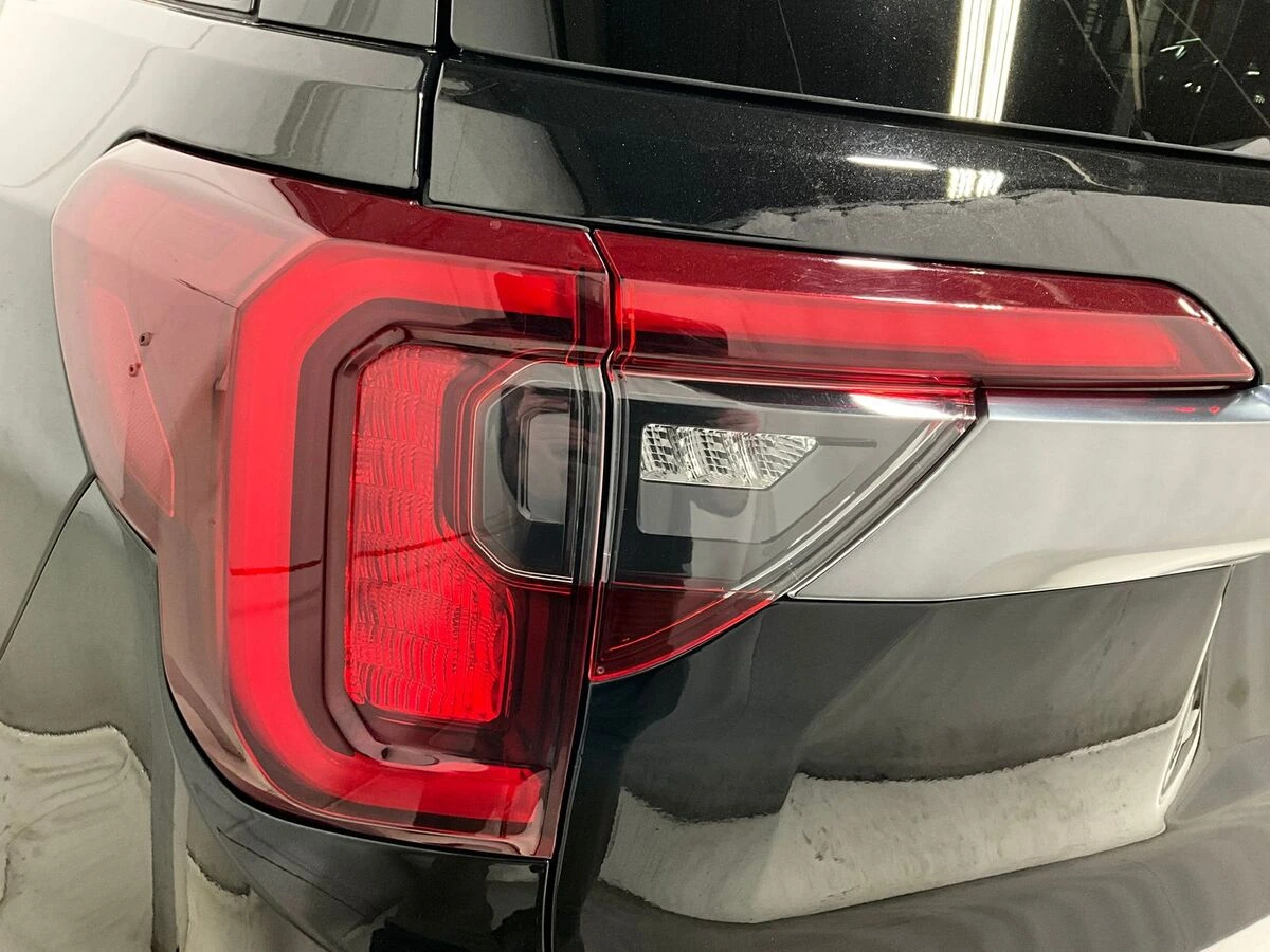 2023 GMC Acadia AT4 - Photo 29