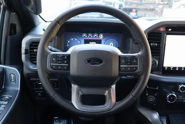 2025 Ford F-150 XLT photo 23
