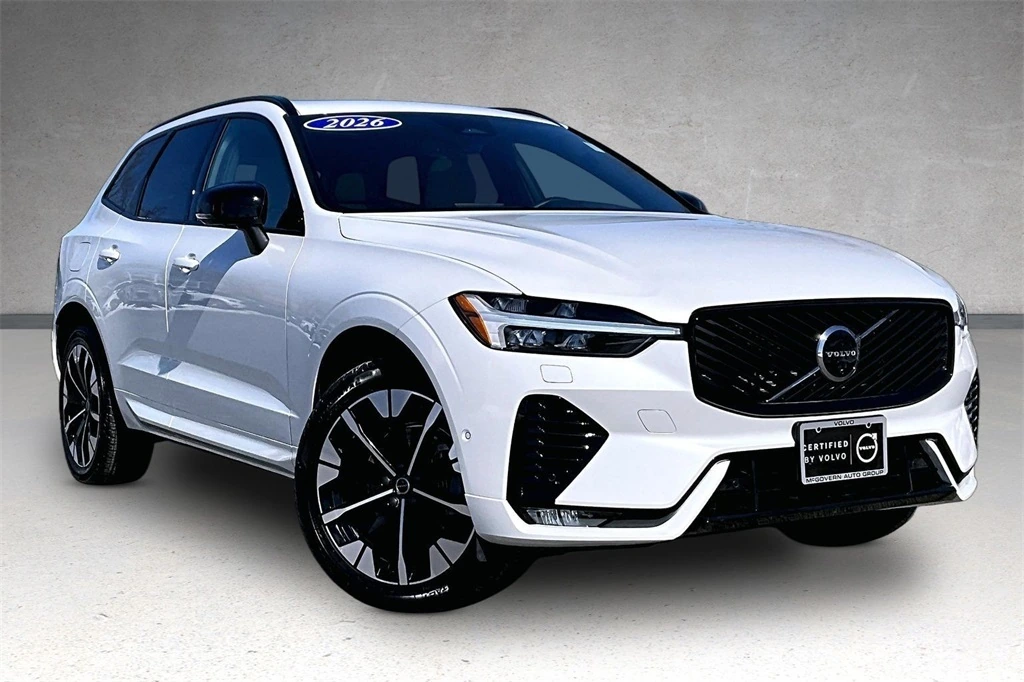 2026 Volvo - image 3