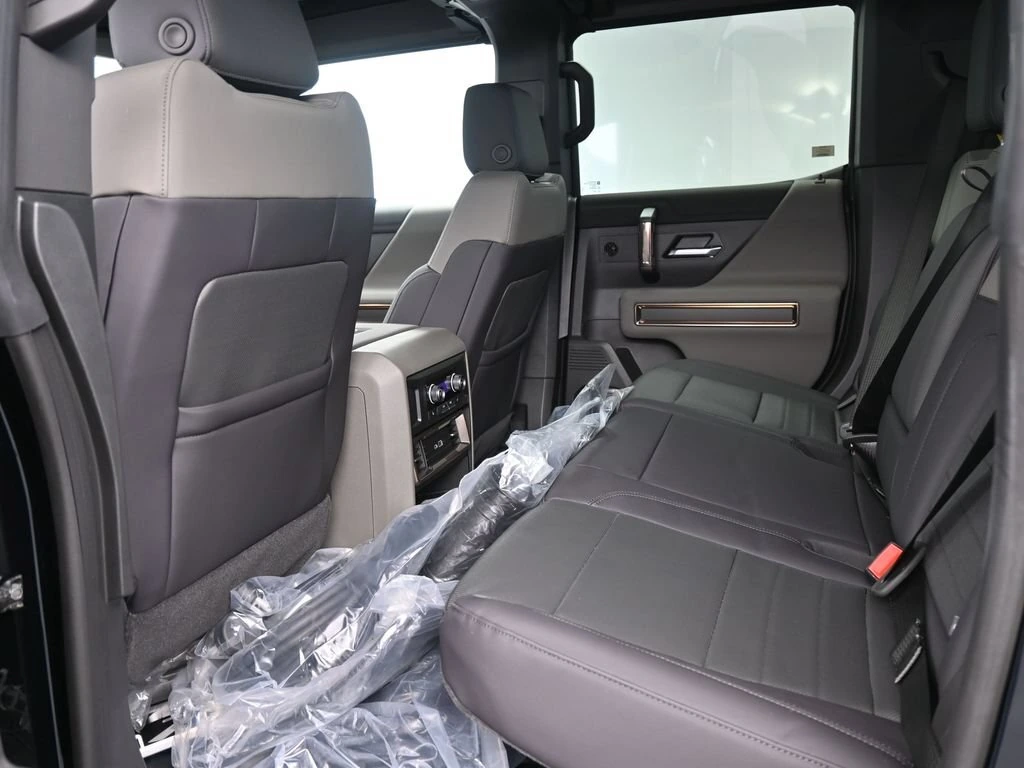 2025 GMC HUMMER EV 2X - Photo 13