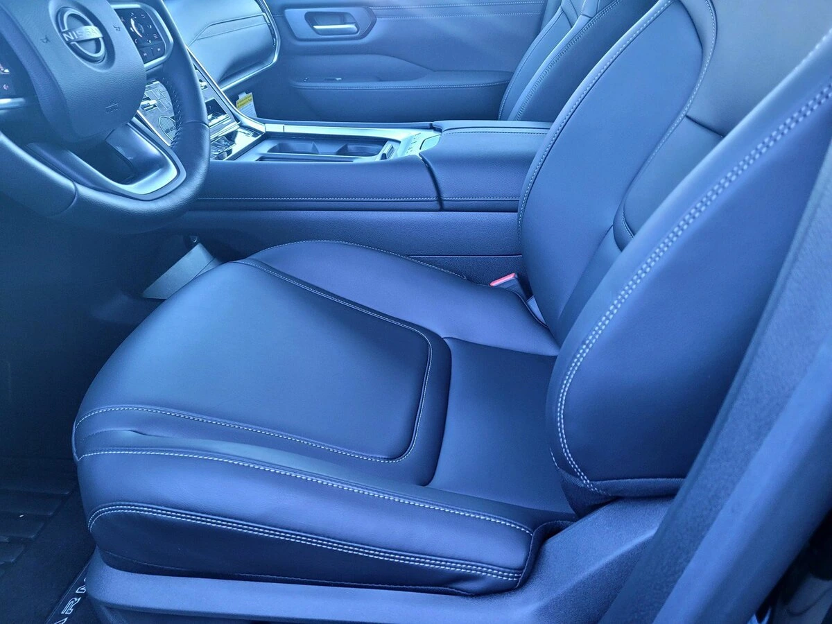 2026 Nissan Armada SV - Photo 13