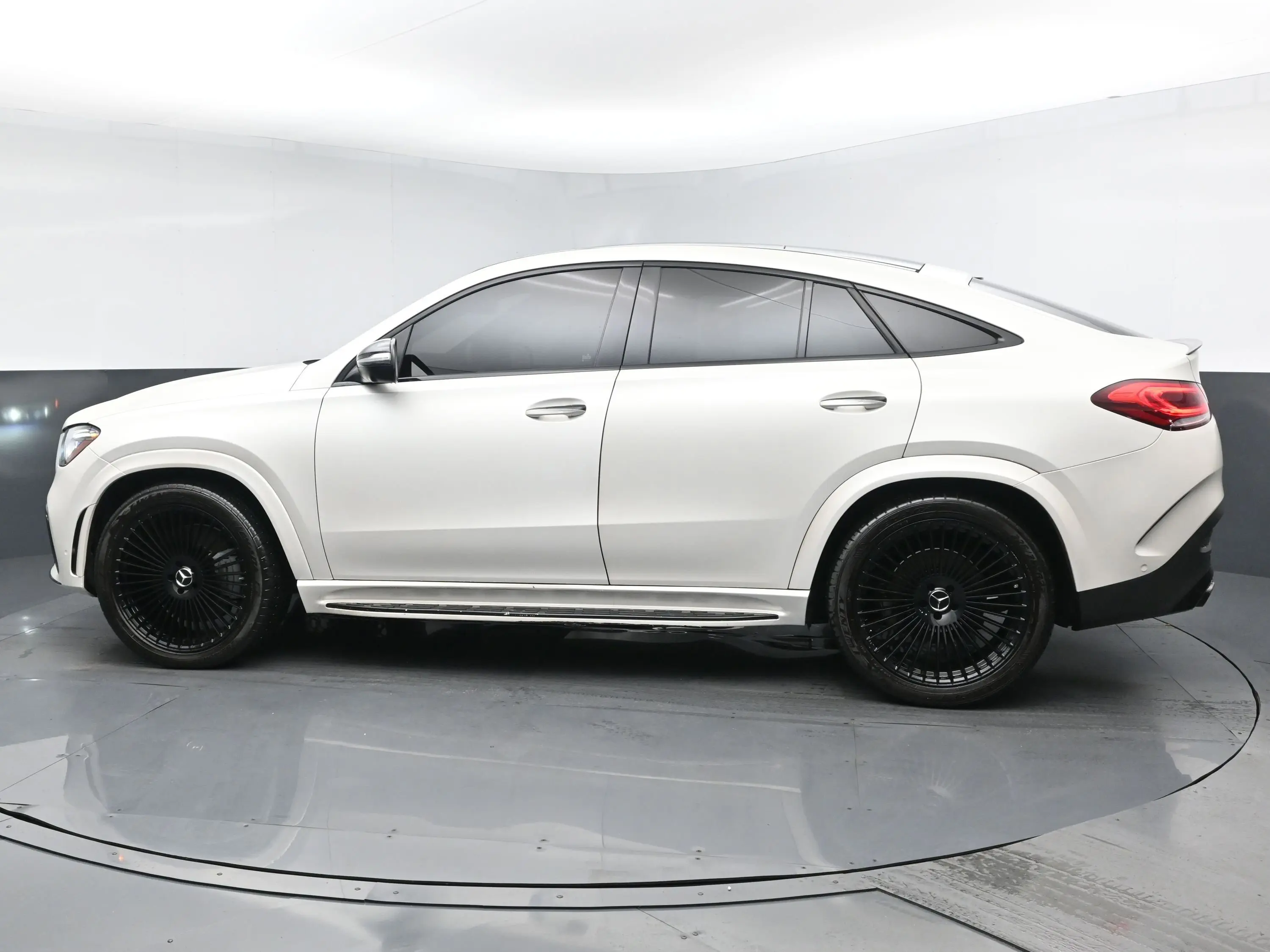 2021 Mercedes Benz GLE AMG 53 4MATIC Coupe photo 3